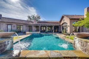 ranch-house-pool