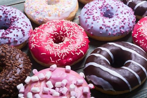 donut-wall-wedding-dessert