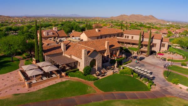 clubhouse-at-superstition-mountain-