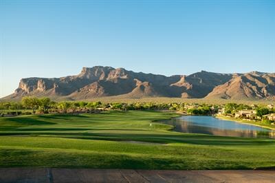 view-of-golf-course-18th-green