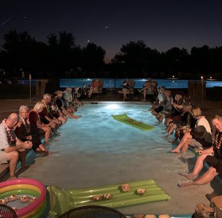 dessert-by-the-pool