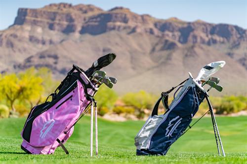 golf-bags-at-superstition-mountain
